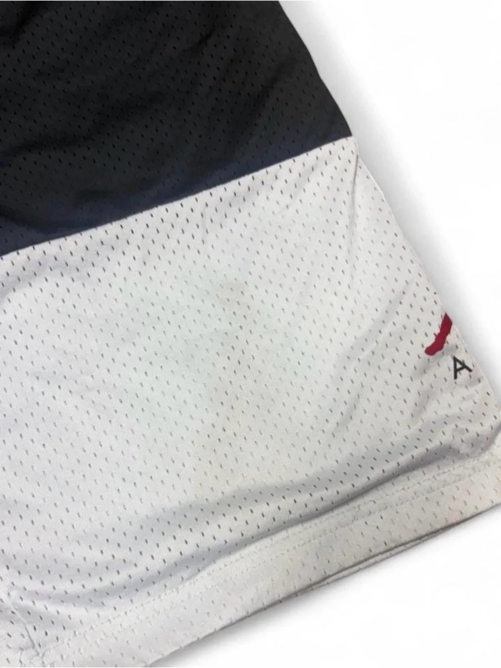 🩷$3 BUNDLED- Jordan Kids Two-Tone Mesh Shorts - Black, White & Red Jumpman